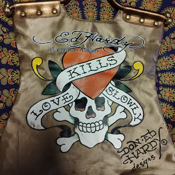 Ed Hardy Bag ♥️💀 - Picture 3 of 5